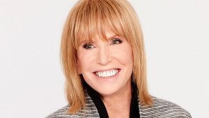 Leslie Charleson
